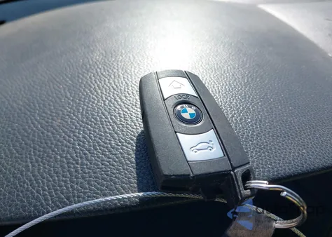 2008 BMW 528I из США, поврежденный, VIN WBANU53548CT16166